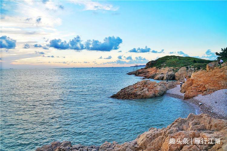 村民喜领土地流转租金